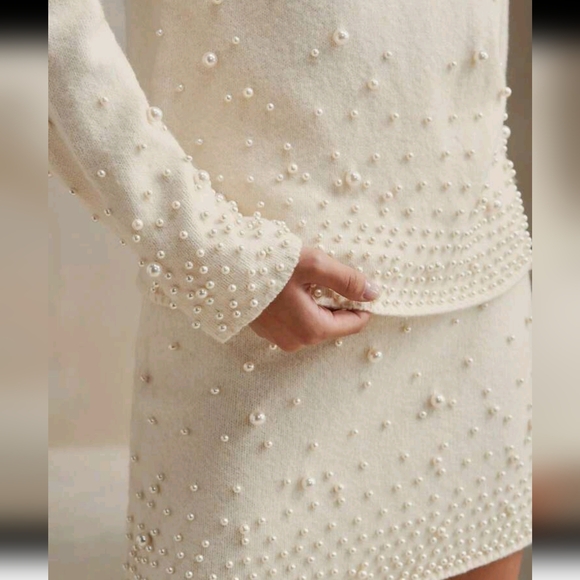 Dresses & Skirts - White Textured Pearl Knit Sweater Top And Mini Skirt Set
